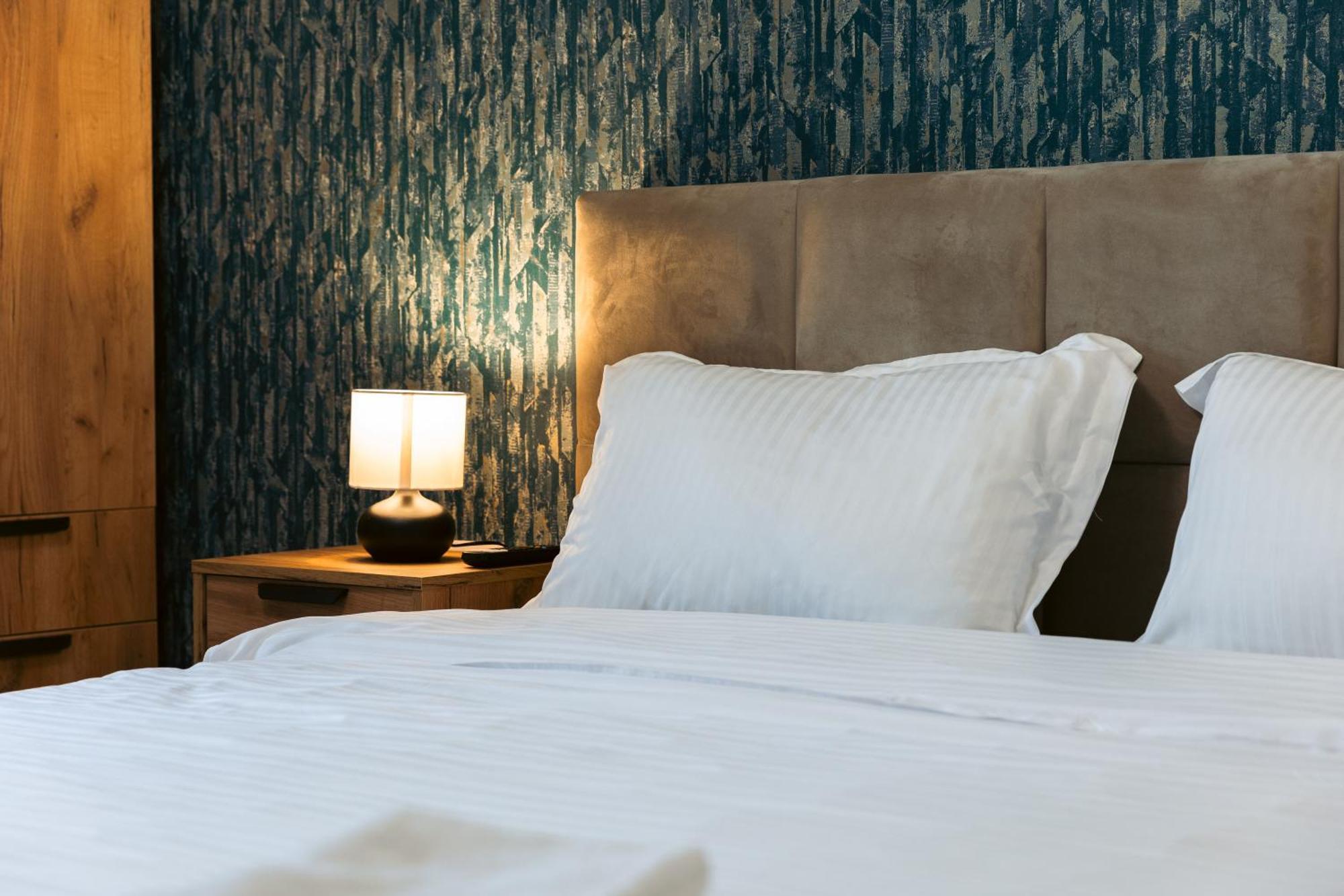 Epic Boutique Hotel ซีบิว ภายนอก รูปภาพ