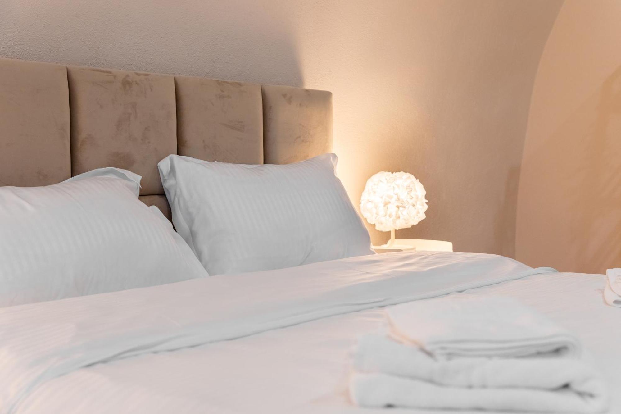 Epic Boutique Hotel ซีบิว ภายนอก รูปภาพ