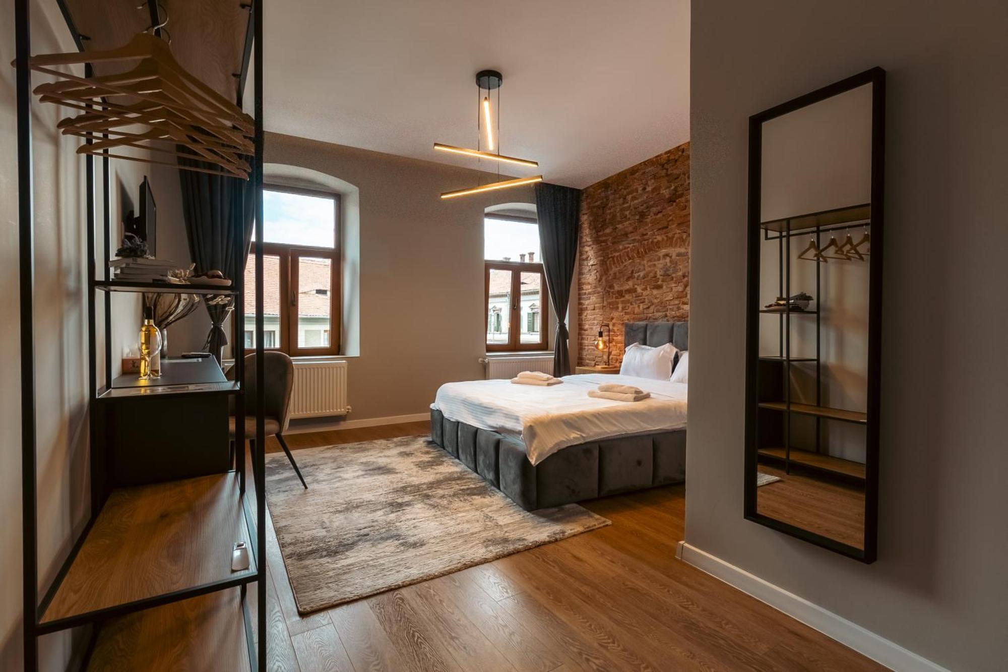 Epic Boutique Hotel ซีบิว ภายนอก รูปภาพ