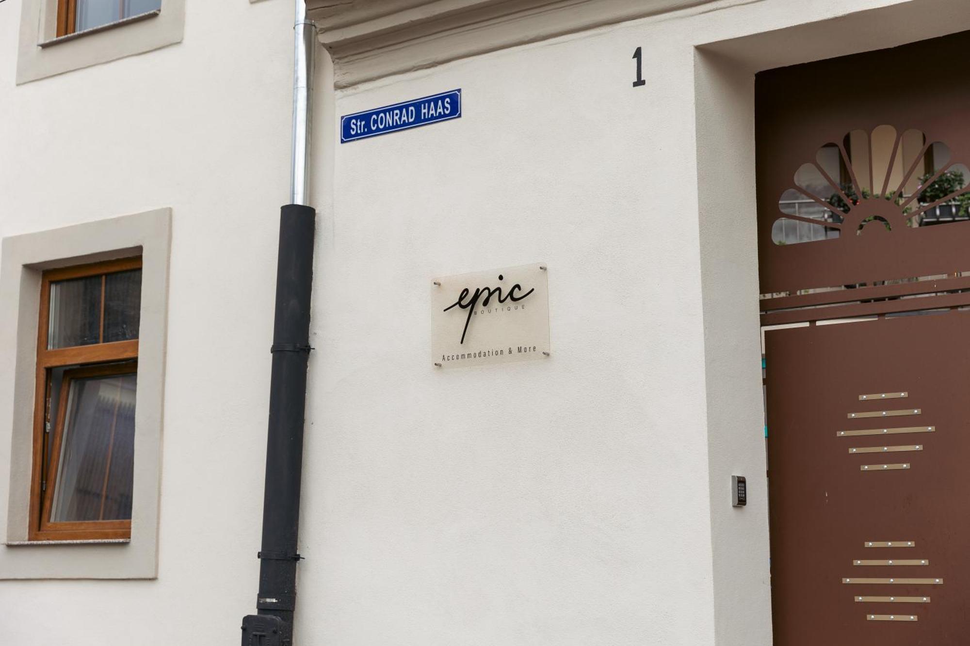 Epic Boutique Hotel ซีบิว ภายนอก รูปภาพ
