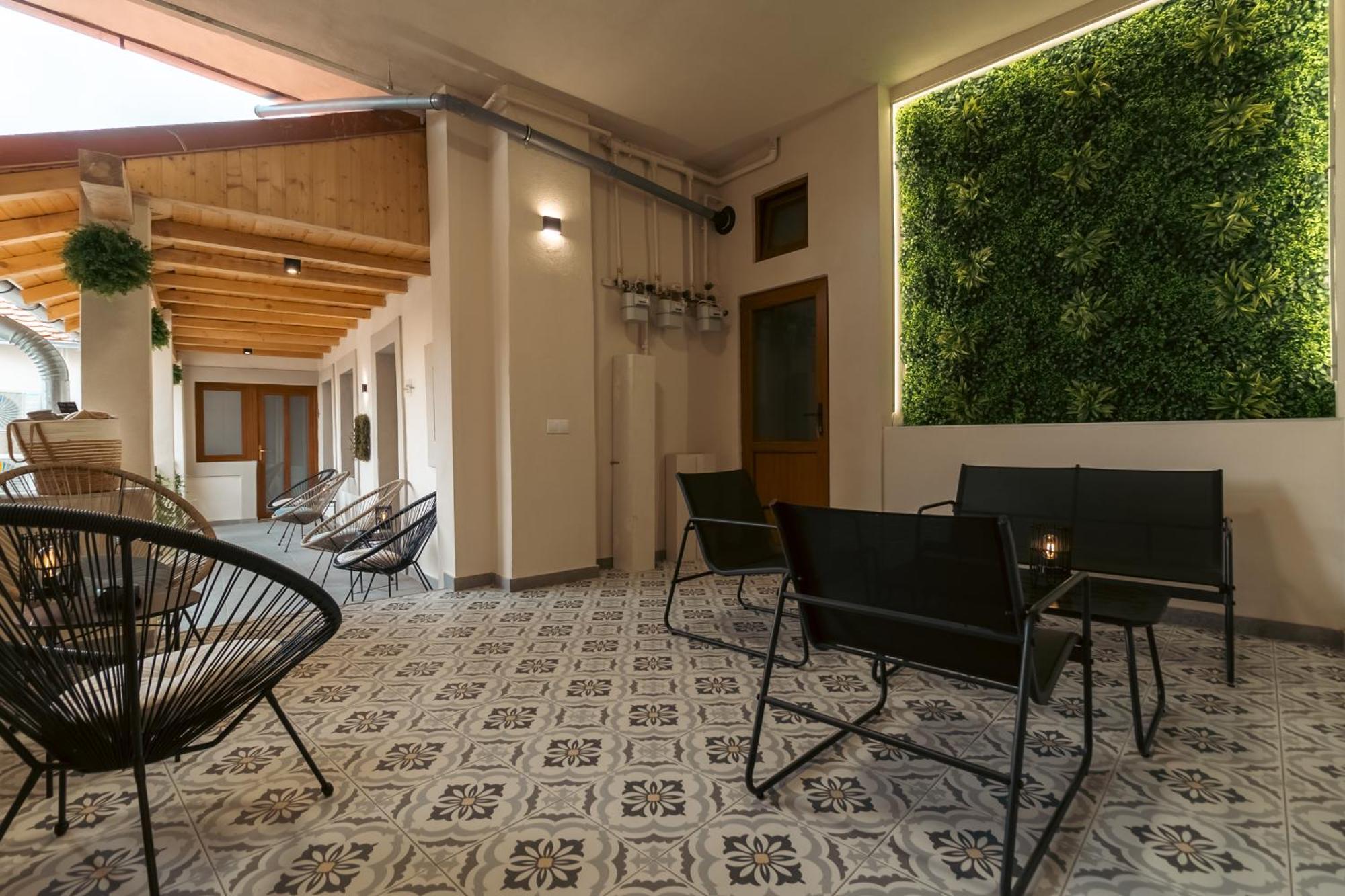 Epic Boutique Hotel ซีบิว ภายนอก รูปภาพ